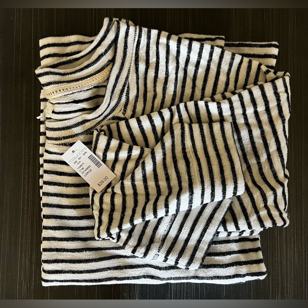 Maurices Striped Black and White Sweatshirt